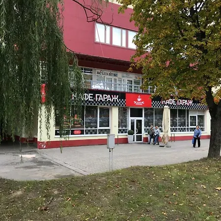 на метро михалова *